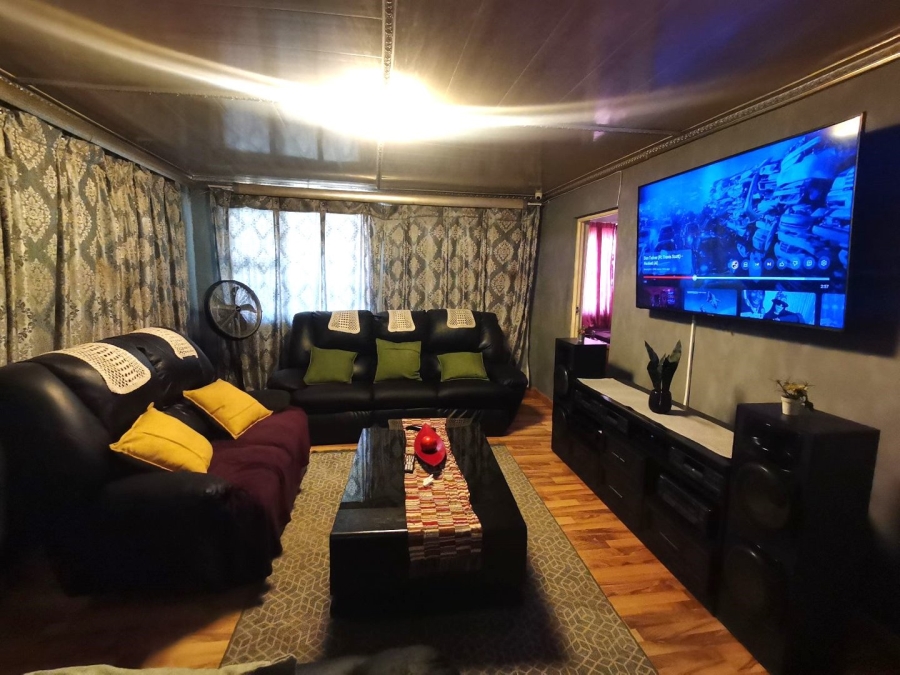 3 Bedroom Property for Sale in Kwazakhele Eastern Cape